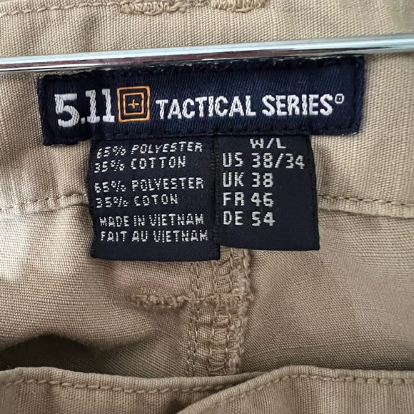 511 Tactical Men's Tan Cargo Pants, size 38/34, cargo, GUC, pockets - Picture 6 of 6